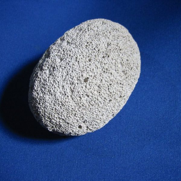 Pumice scoria پوکه اسکوریا